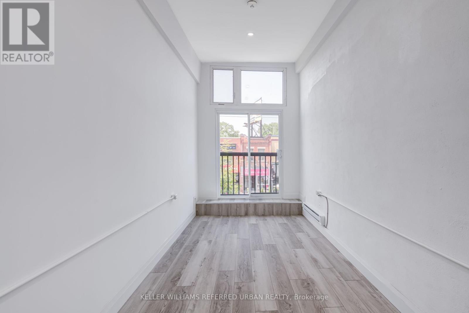 Photo 24 of 499 Danforth Avenue, Toronto ON
