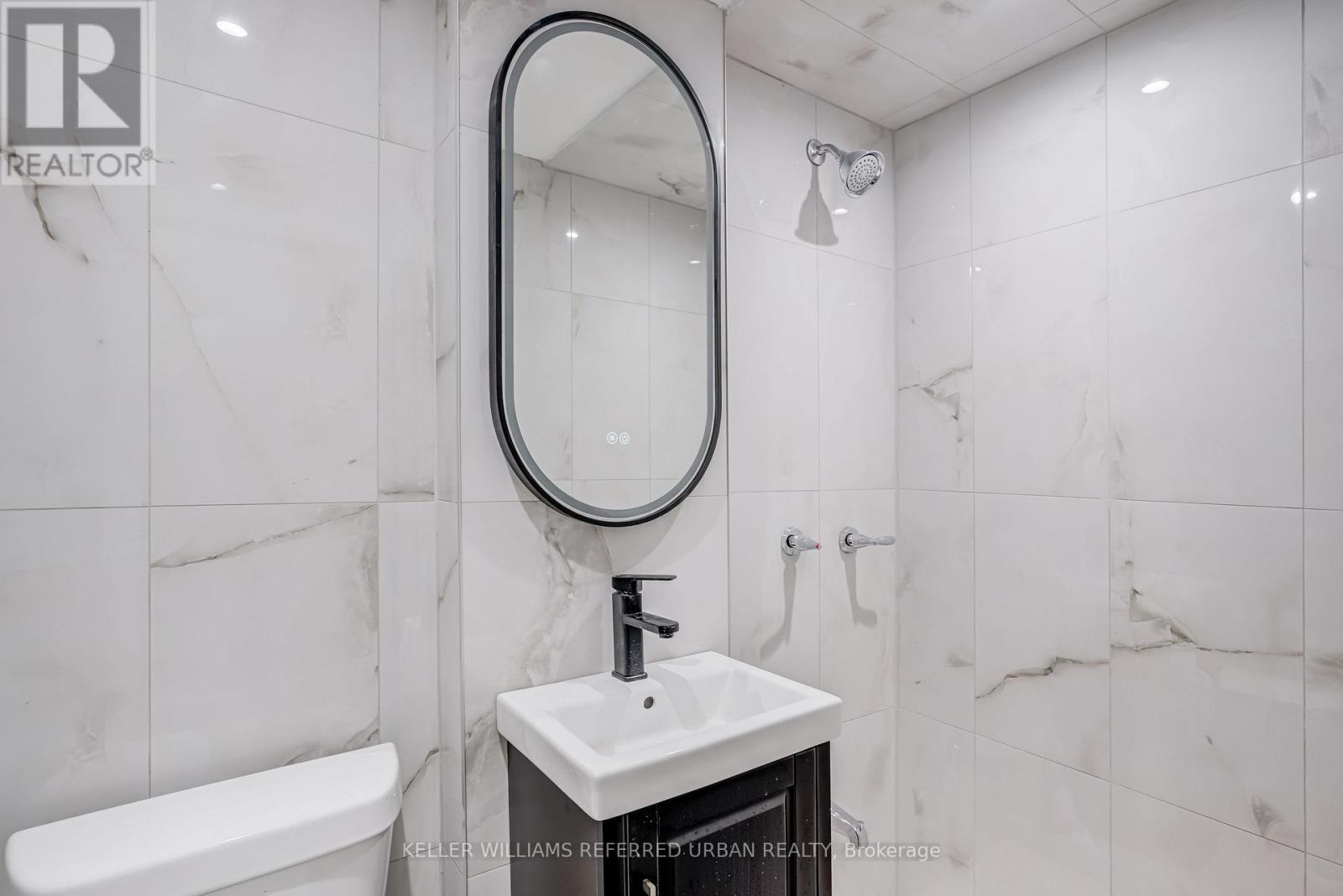 Photo 11 of 499 Danforth Avenue, Toronto ON