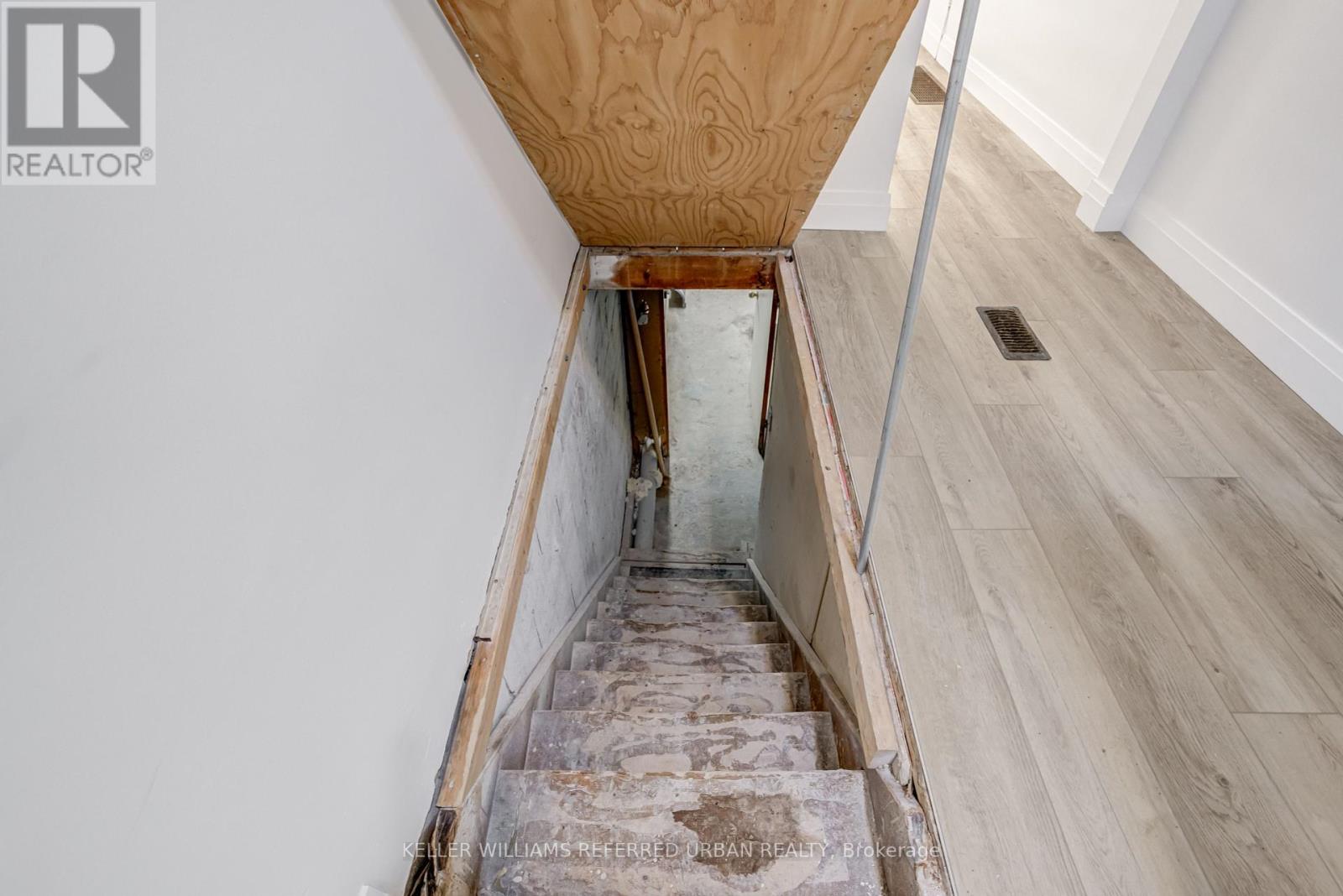 Photo 22 of 499 Danforth Avenue, Toronto ON