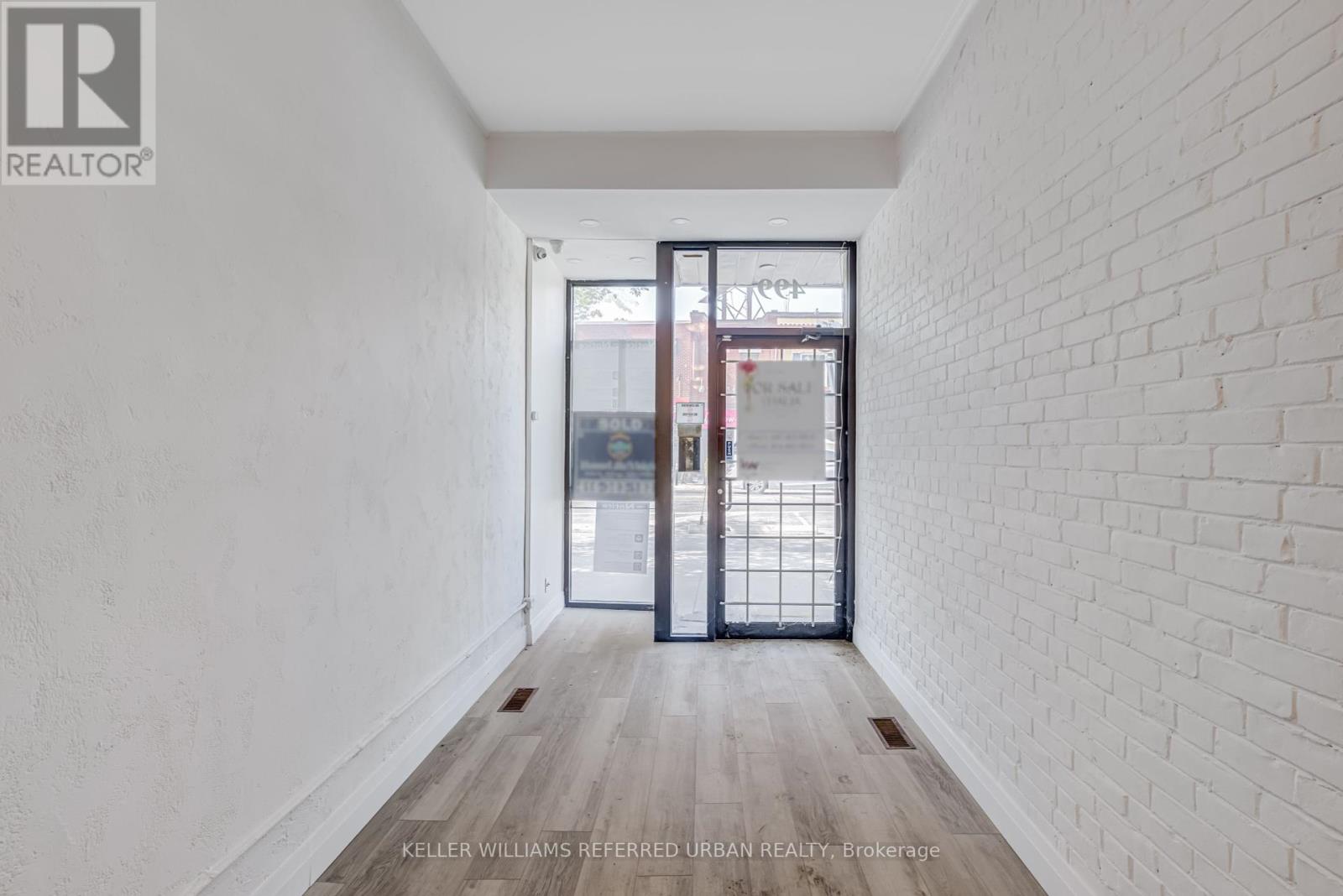 Photo 1 of 499 Danforth Avenue, Toronto ON