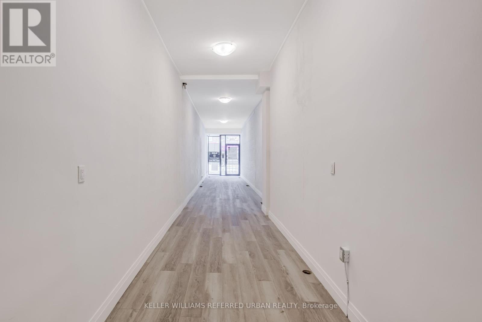 Photo 7 of 499 Danforth Avenue, Toronto ON