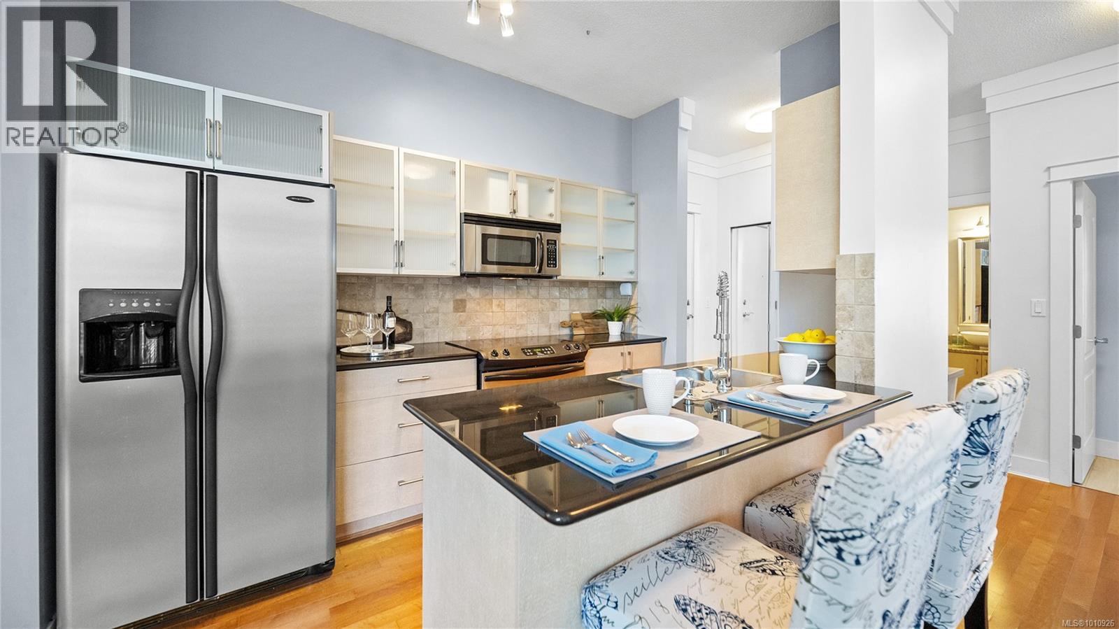510 845 Yates Street, Victoria