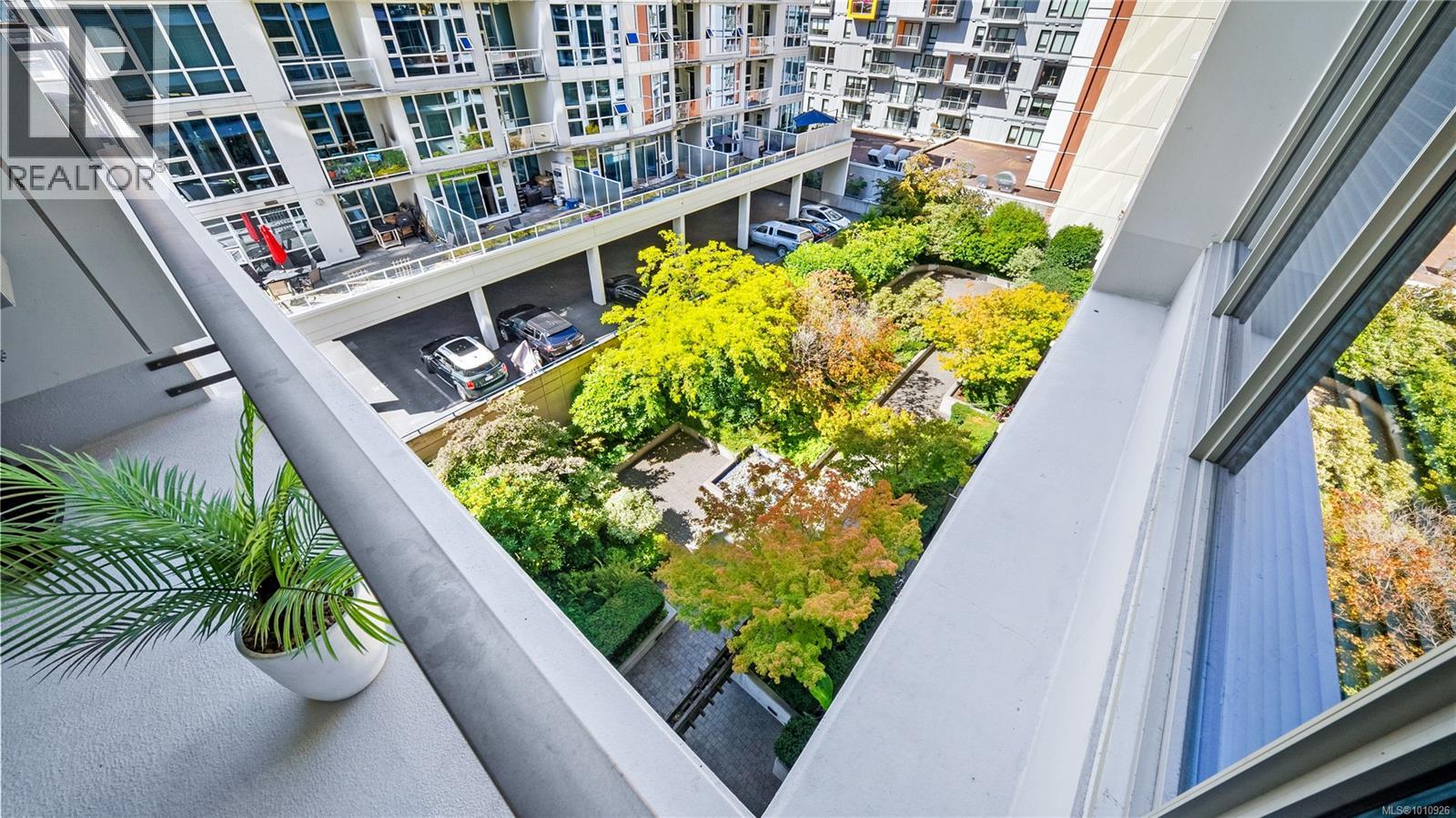 510 845 Yates Street, Victoria