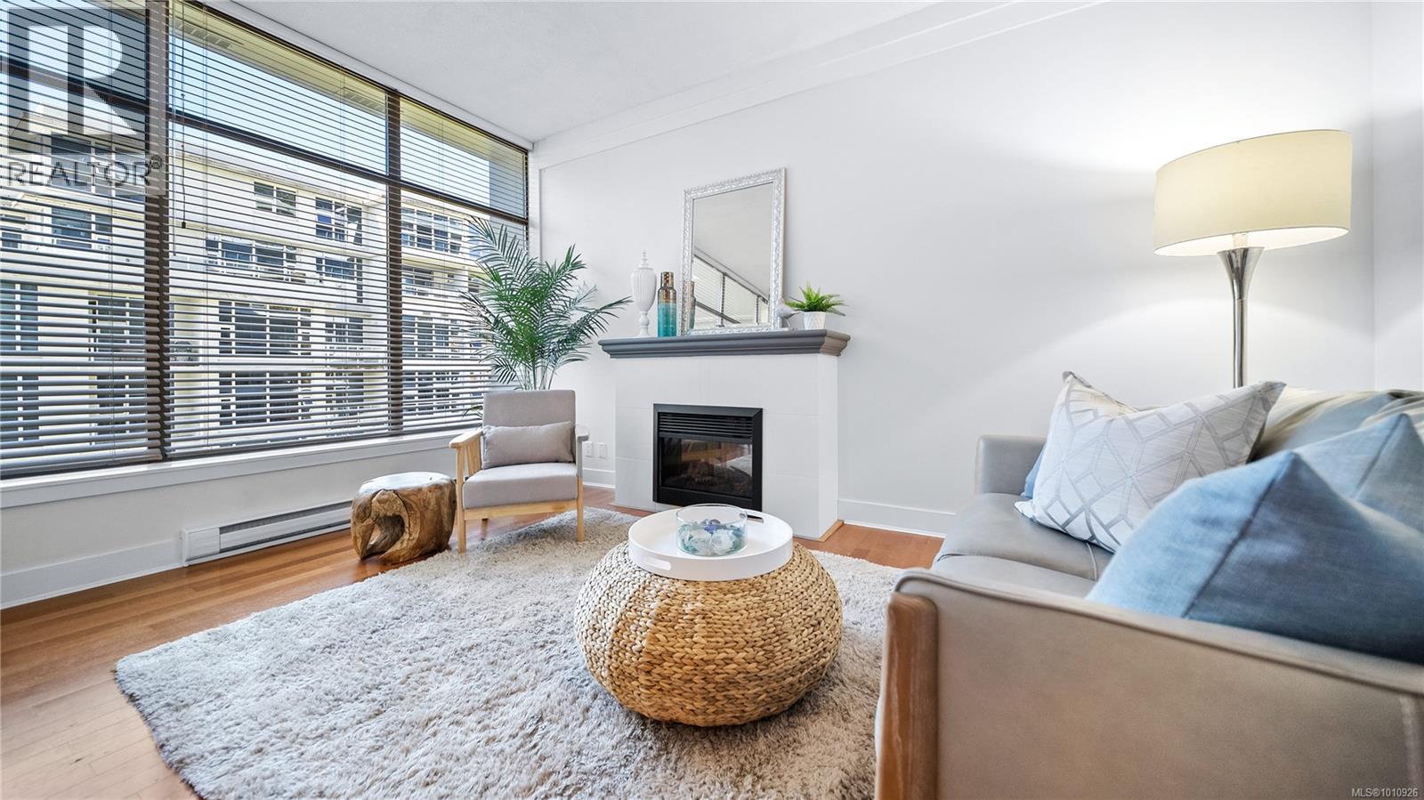 510 845 Yates Street, Victoria