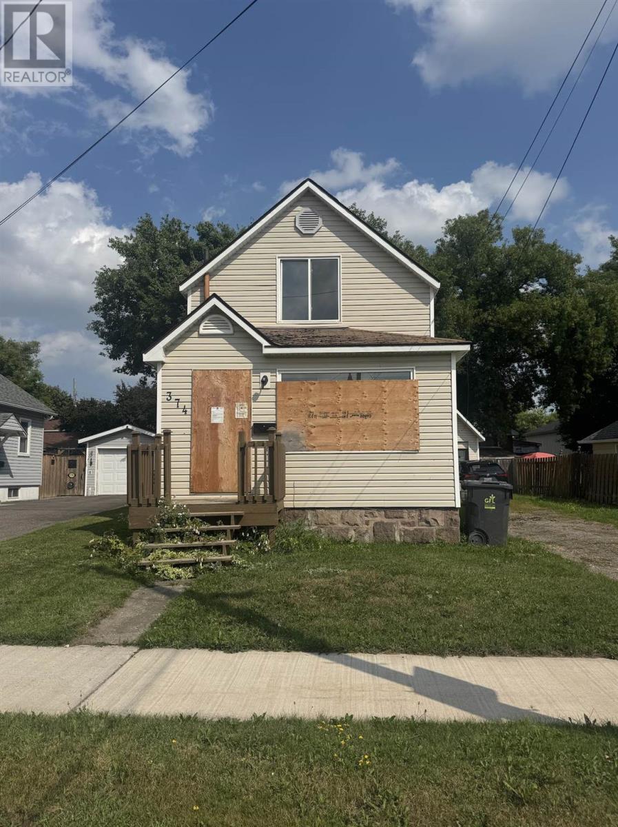 Photo 1 of 374 North St, Sault Ste Marie ON