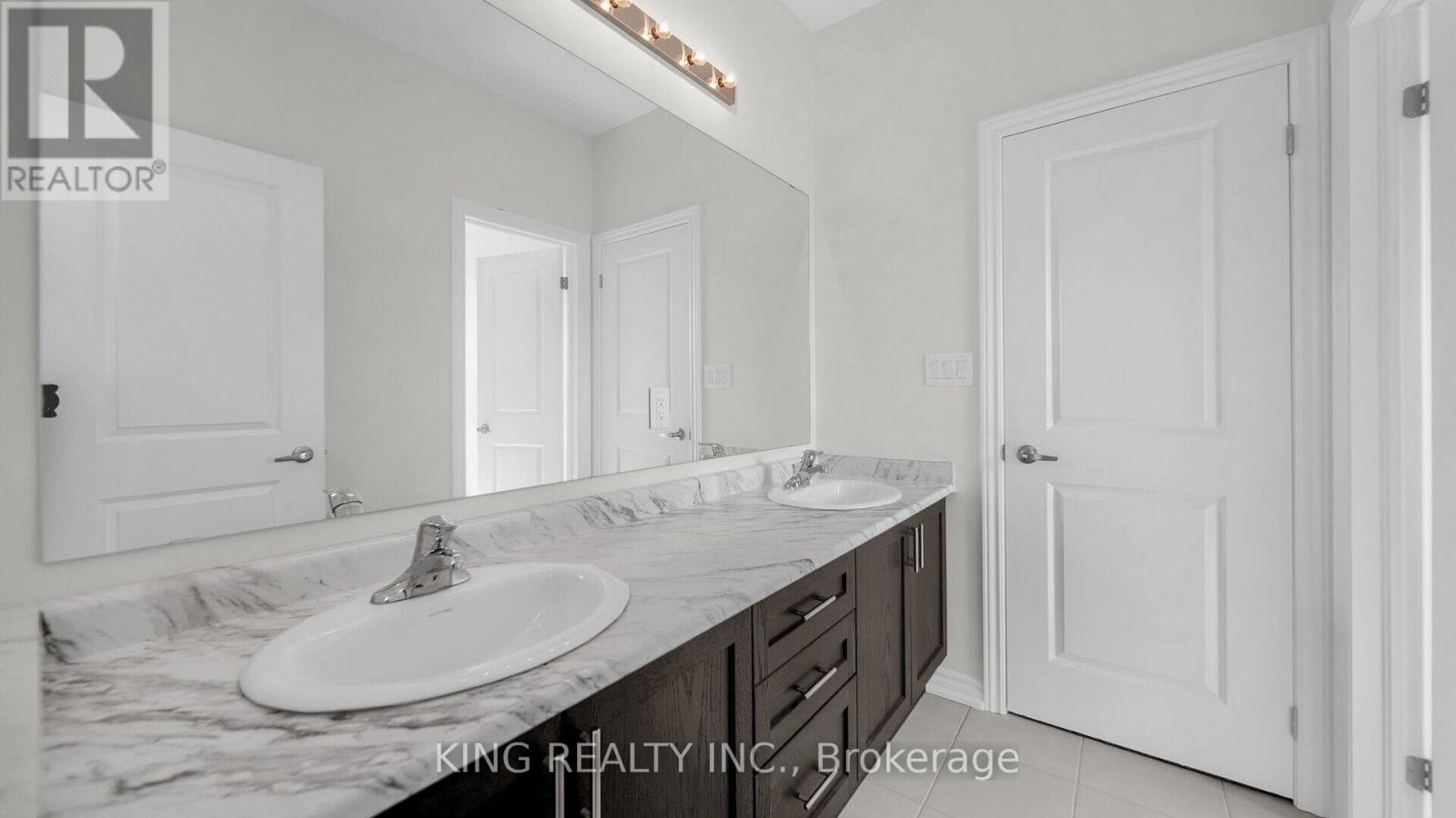 Photo 40 of 1629 Corsal Court, Innisfil ON