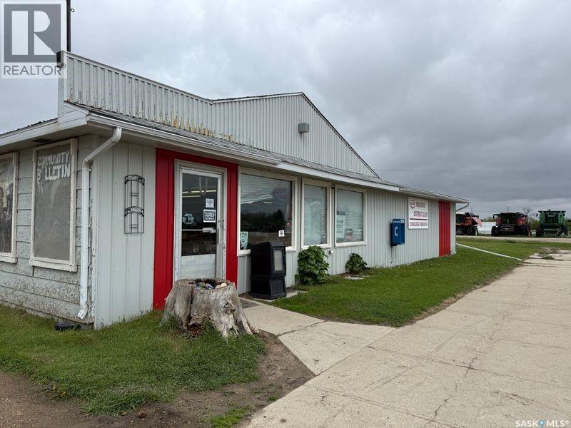 Photo 32 of 1 Kirkton Street, Conquest SK