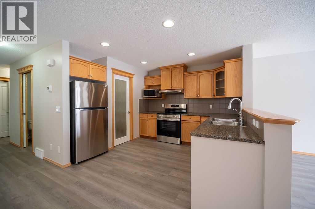 Single Family House for Sale in  Taralea Bay NE Taradale Calgary 