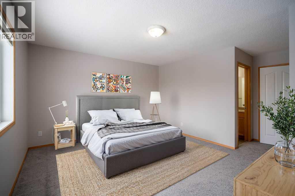 Single Family House for Sale in  Taralea Bay NE Taradale Calgary 
