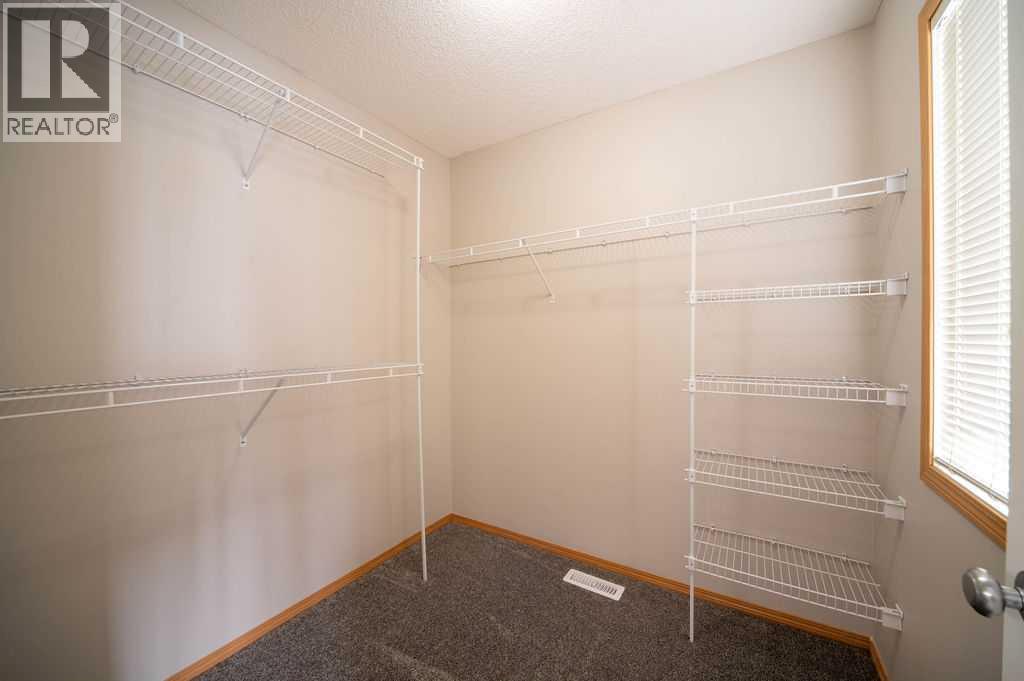 Single Family House for Sale in  Taralea Bay NE Taradale Calgary 