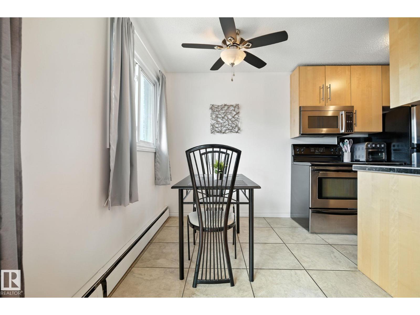 Photo 8 of 202 10149 83 Av Nw, Edmonton AB
