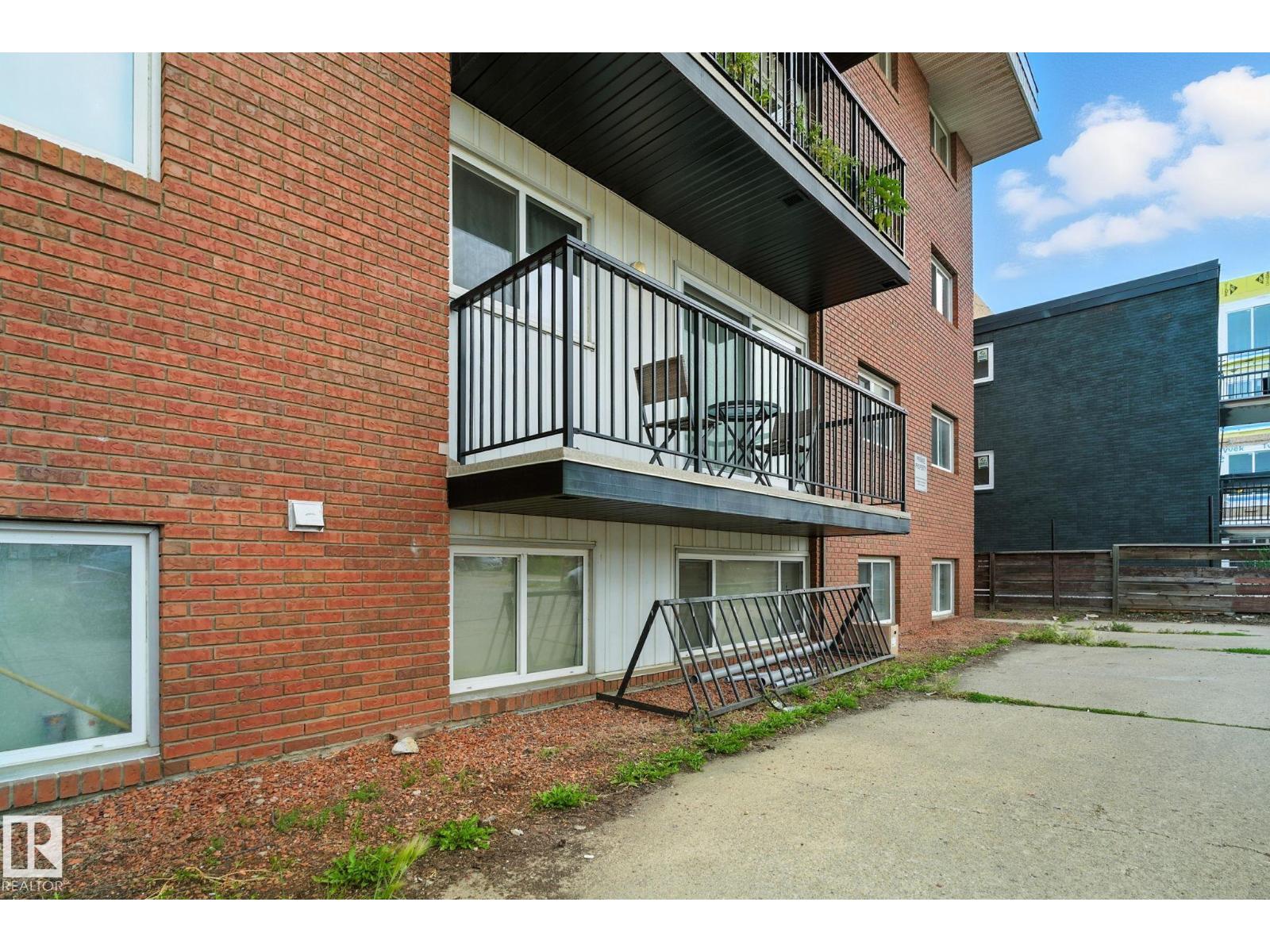 Photo 19 of 202 10149 83 Av Nw, Edmonton AB