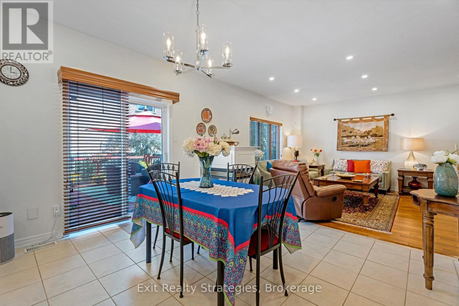 Photo 16 of 100 Springstead Avenue, Hamilton ON