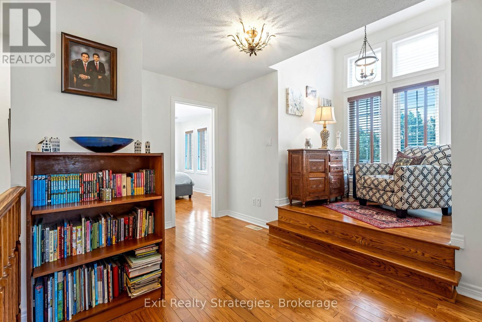 Photo 22 of 100 Springstead Avenue, Hamilton ON