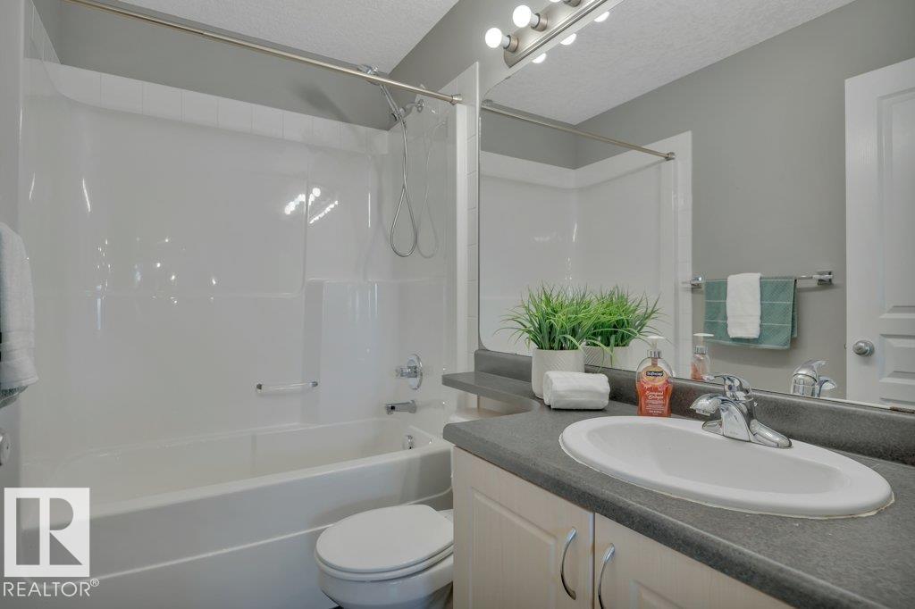 Photo 21 of 53 Douglas Cr, Leduc AB