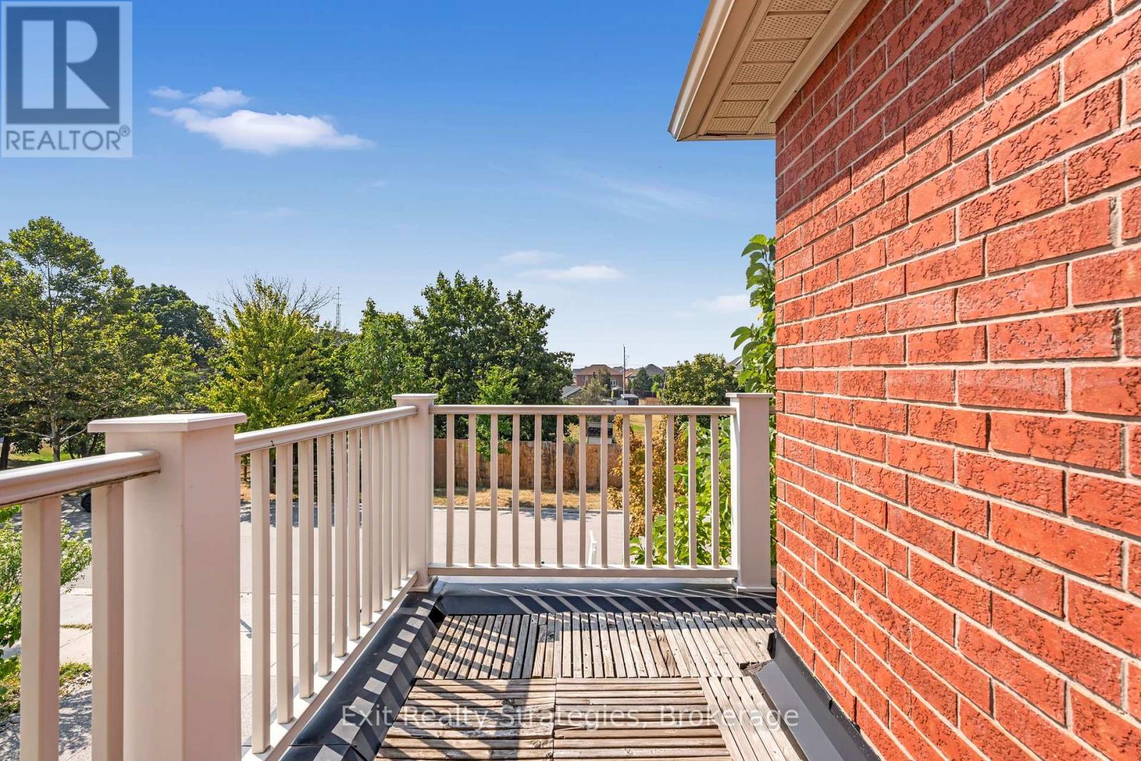 Photo 30 of 100 Springstead Avenue, Hamilton ON