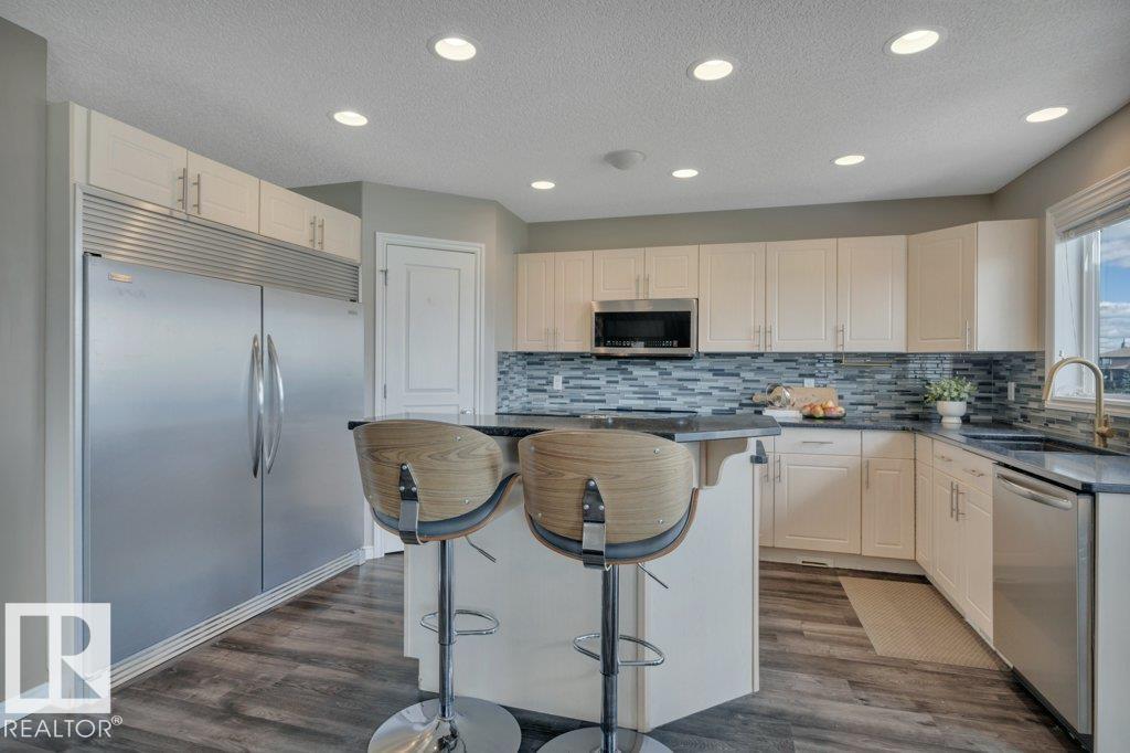 Photo 14 of 53 Douglas Cr, Leduc AB