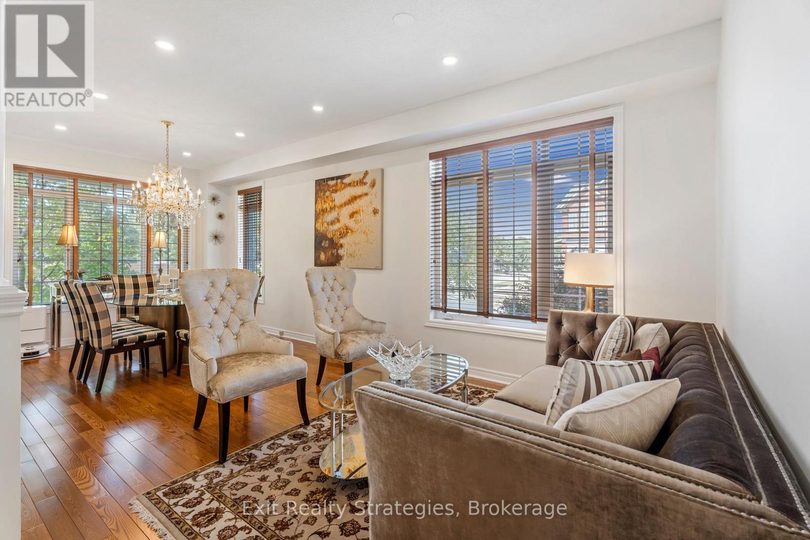 Photo 9 of 100 Springstead Avenue, Hamilton ON