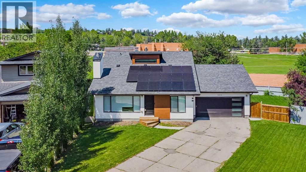 131 Deer Park Place SE, Calgary, Alberta