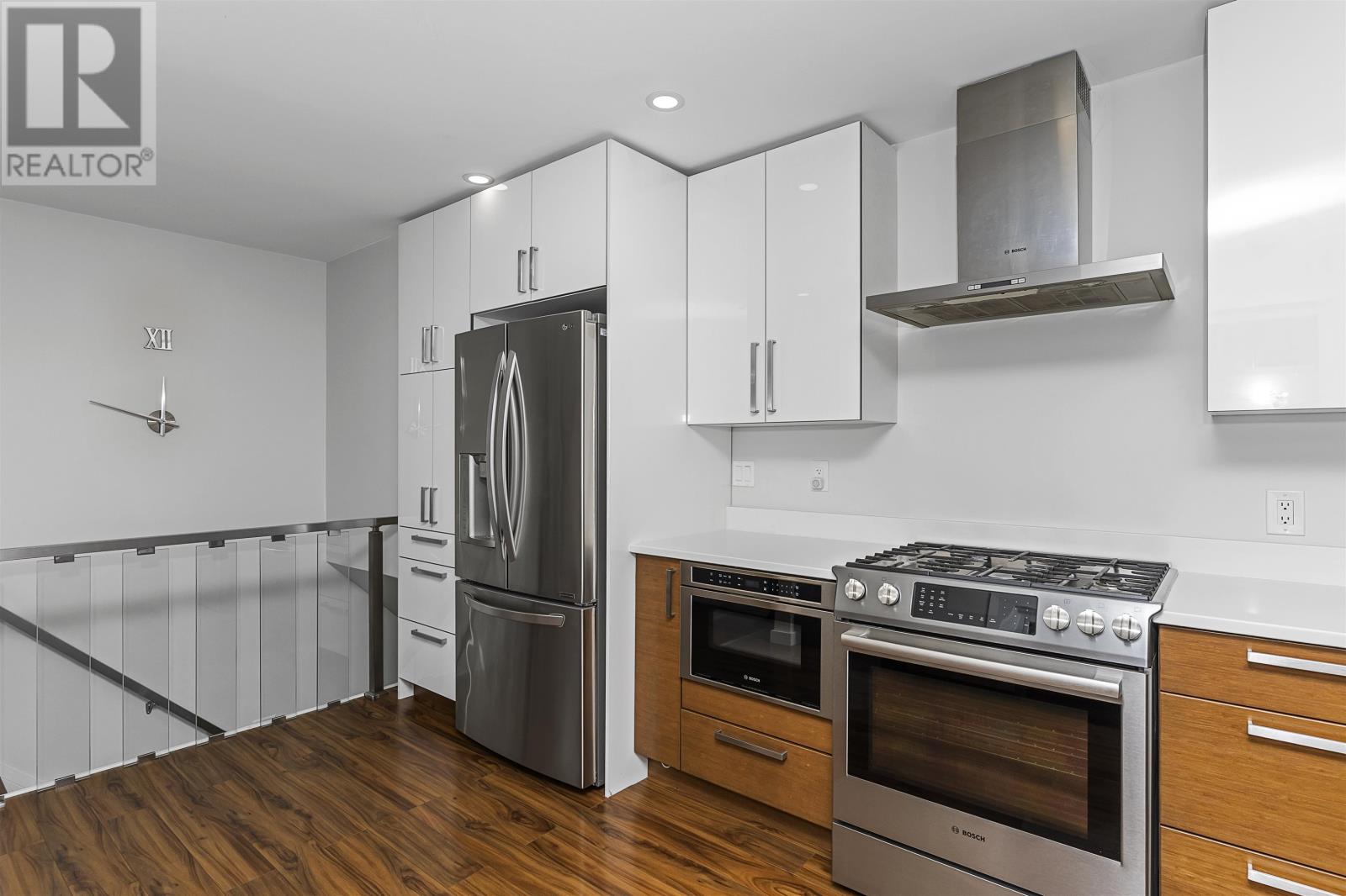 Photo 16 of 121 Chercover Dr, Thunder Bay ON