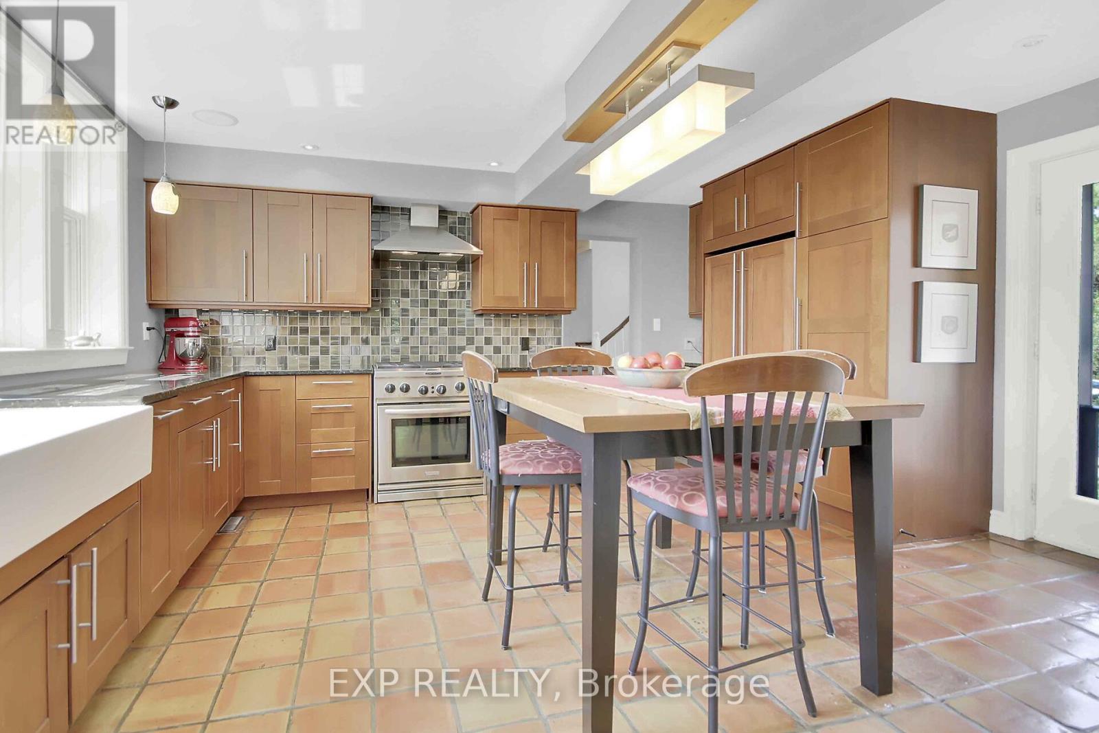 Photo 12 of 3554 Vaughan Side Road, Ottawa ON