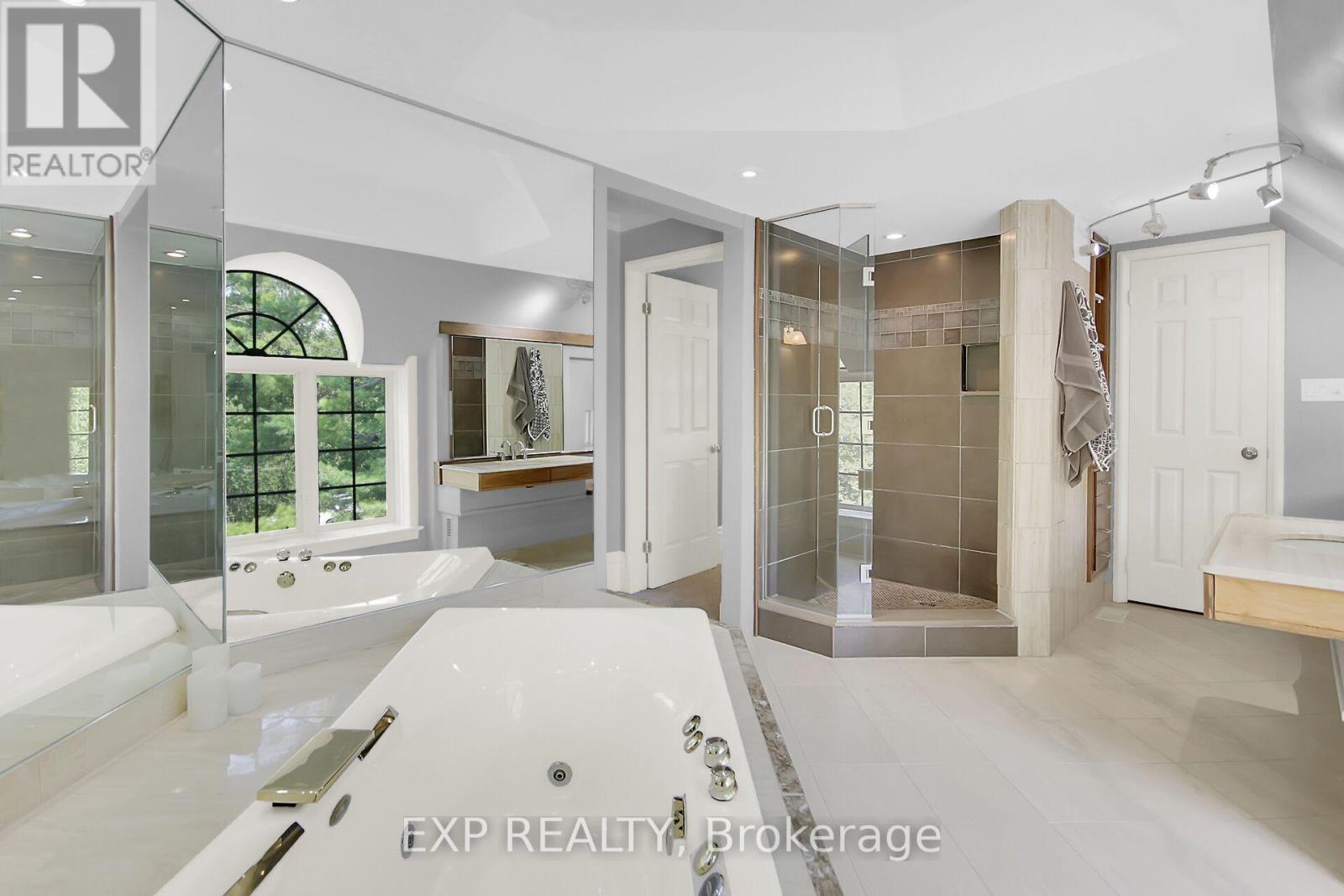 Photo 21 of 3554 Vaughan Side Road, Ottawa ON