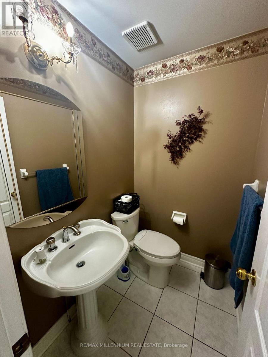 Photo 14 of Upper 3091 Eden Oak Crescent, Mississauga ON