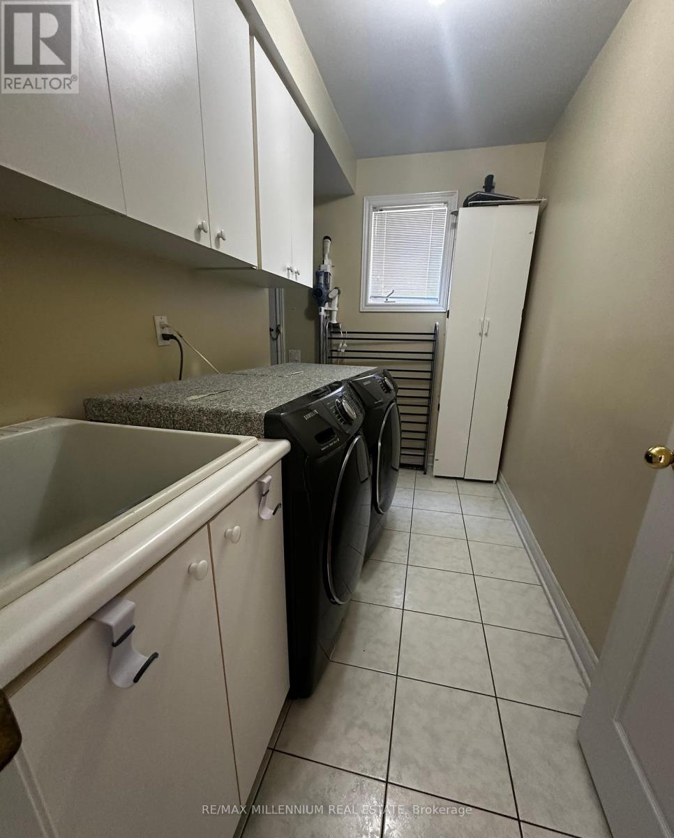 Photo 16 of Upper 3091 Eden Oak Crescent, Mississauga ON
