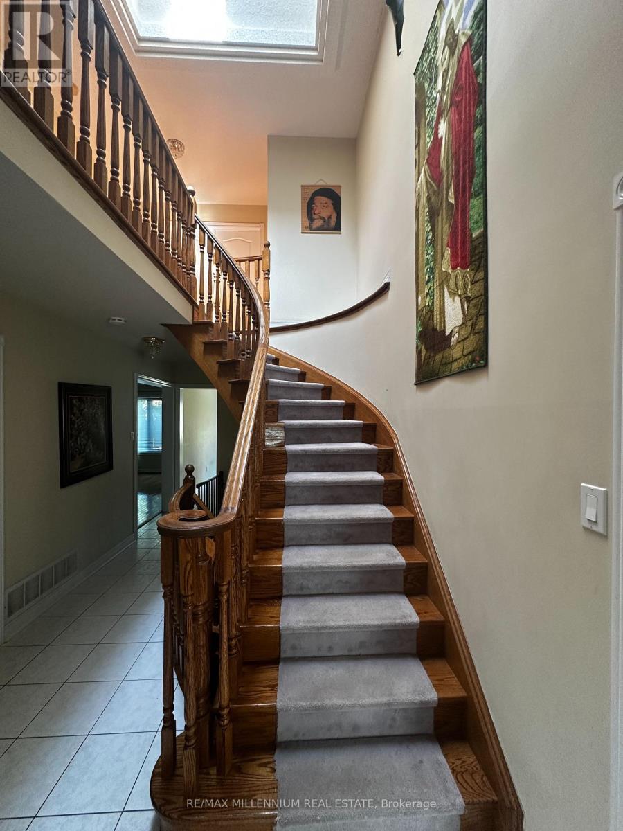 Photo 17 of Upper 3091 Eden Oak Crescent, Mississauga ON