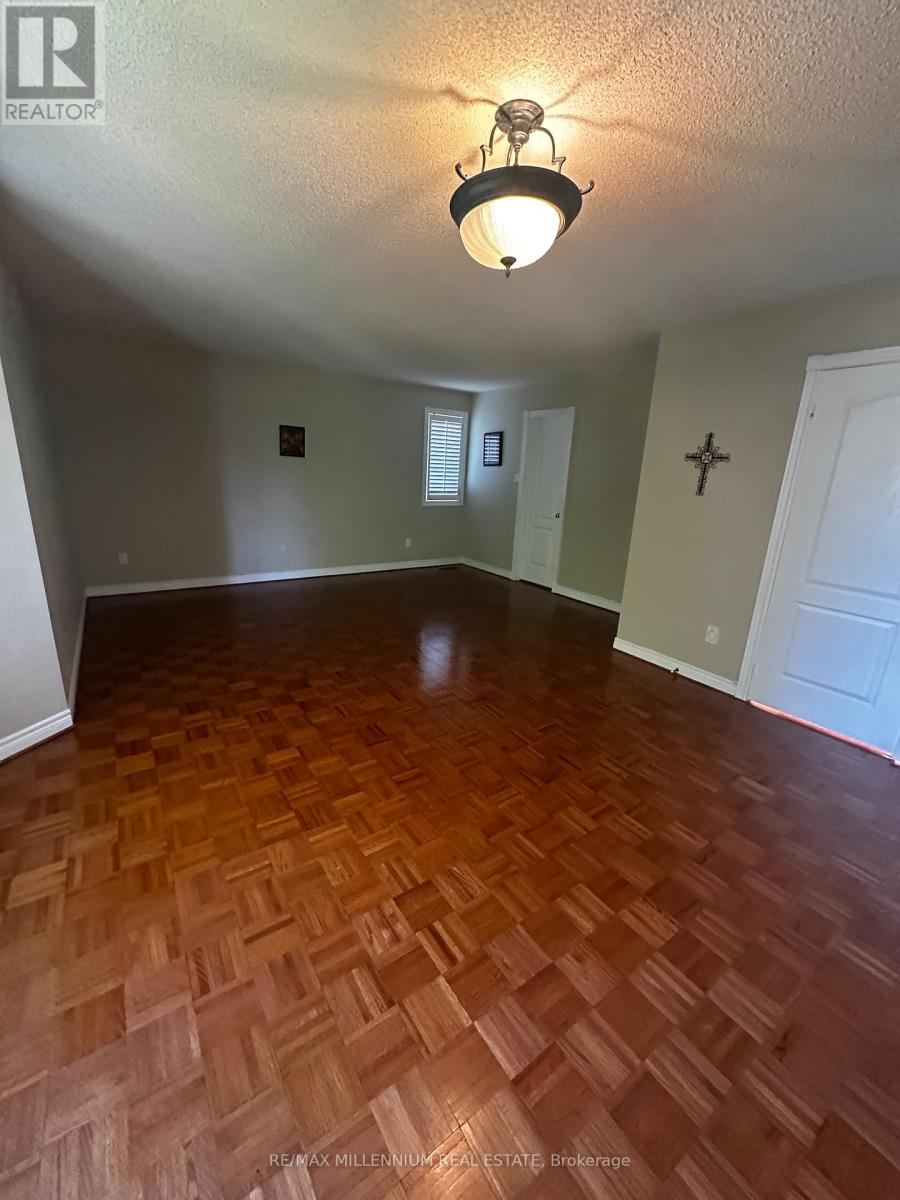Photo 19 of Upper 3091 Eden Oak Crescent, Mississauga ON