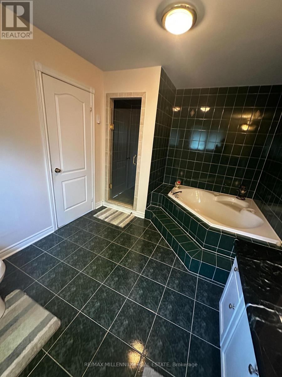 Photo 25 of Upper 3091 Eden Oak Crescent, Mississauga ON