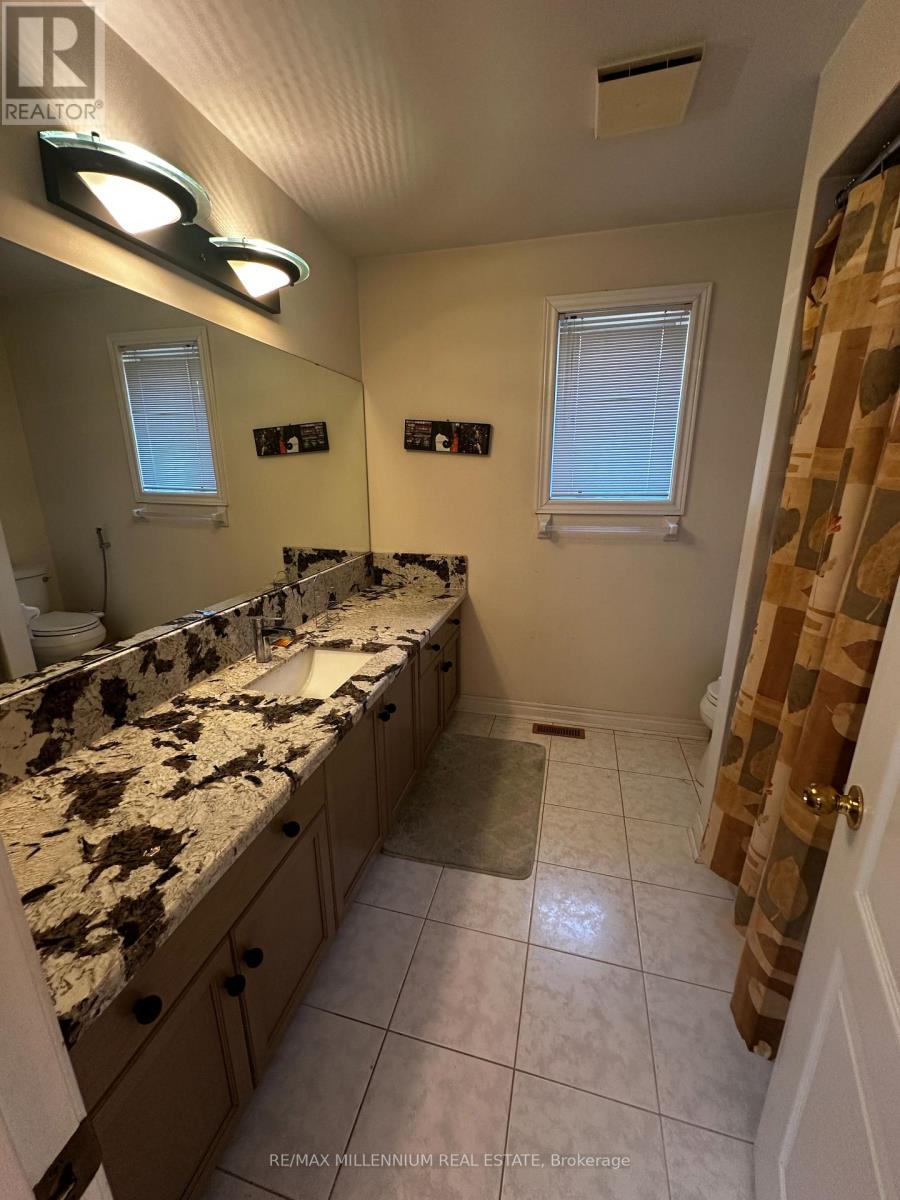 Photo 31 of Upper 3091 Eden Oak Crescent, Mississauga ON