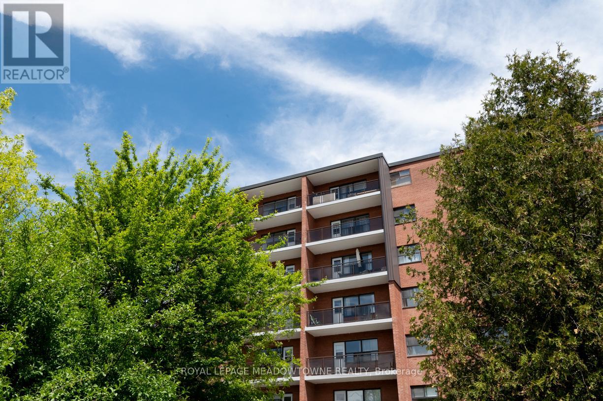 Photo 20 of 405 1017 Seneca Avenue, Mississauga ON