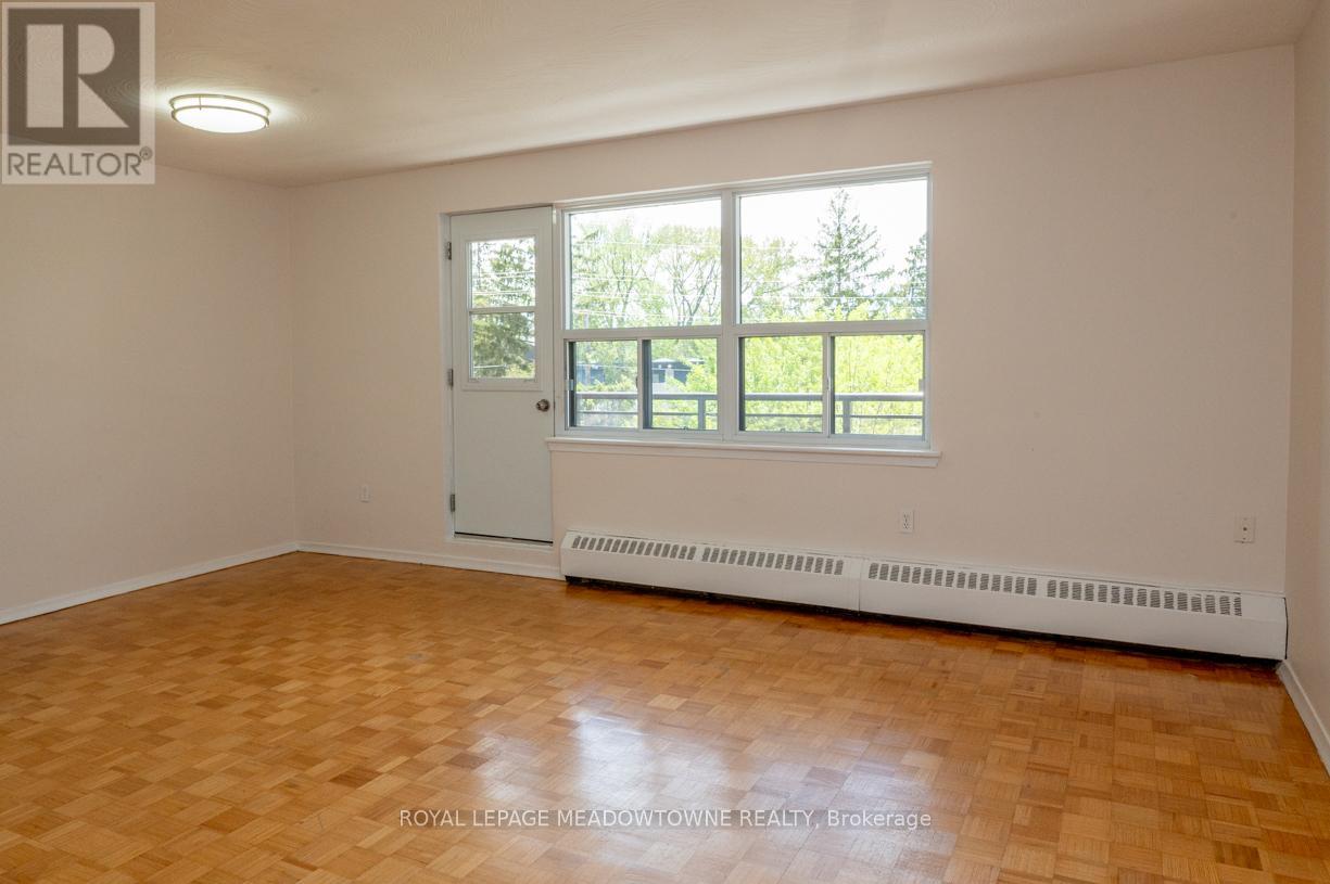 Photo 29 of 405 1017 Seneca Avenue, Mississauga ON