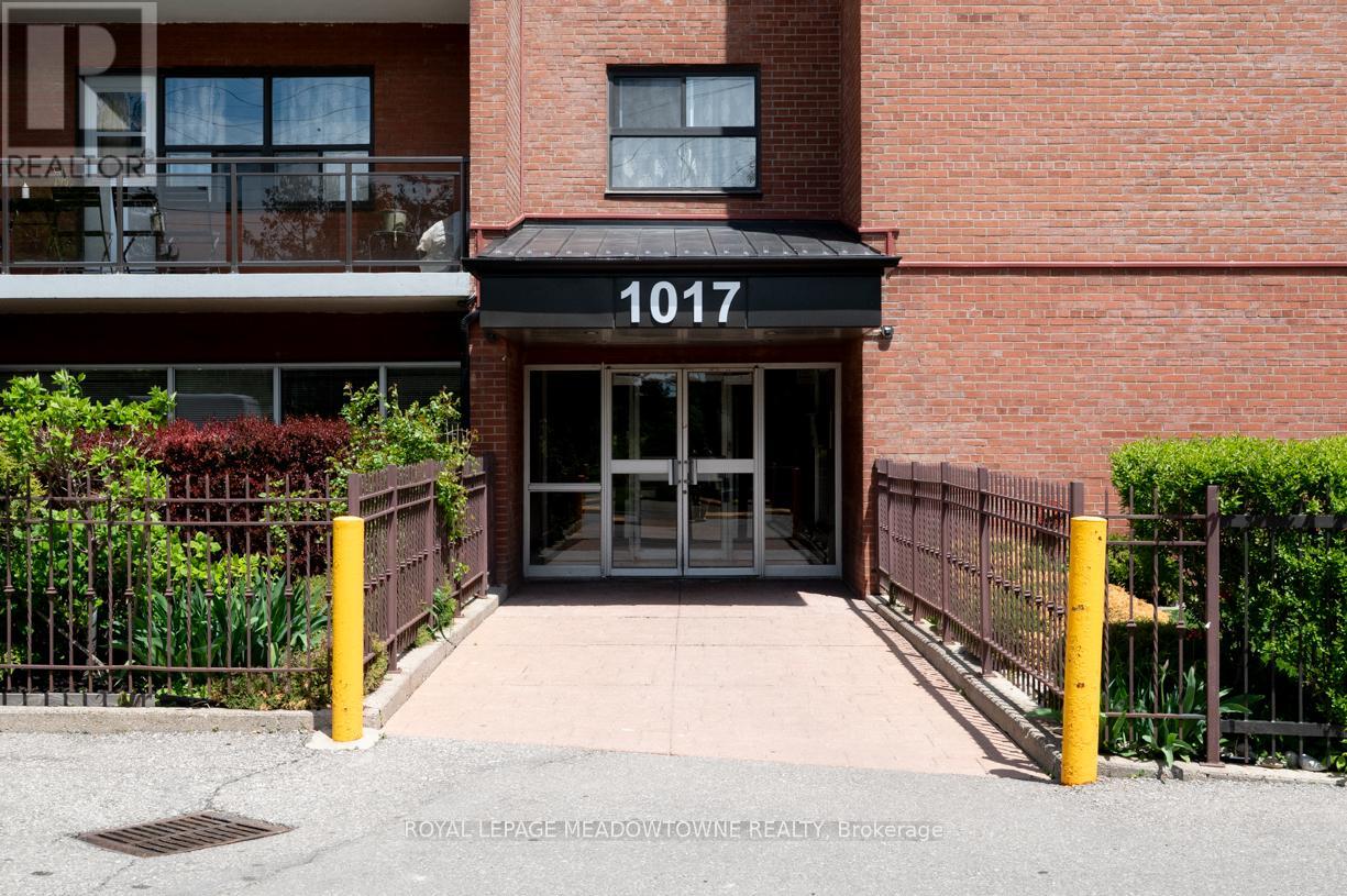 Photo 14 of 405 1017 Seneca Avenue, Mississauga ON