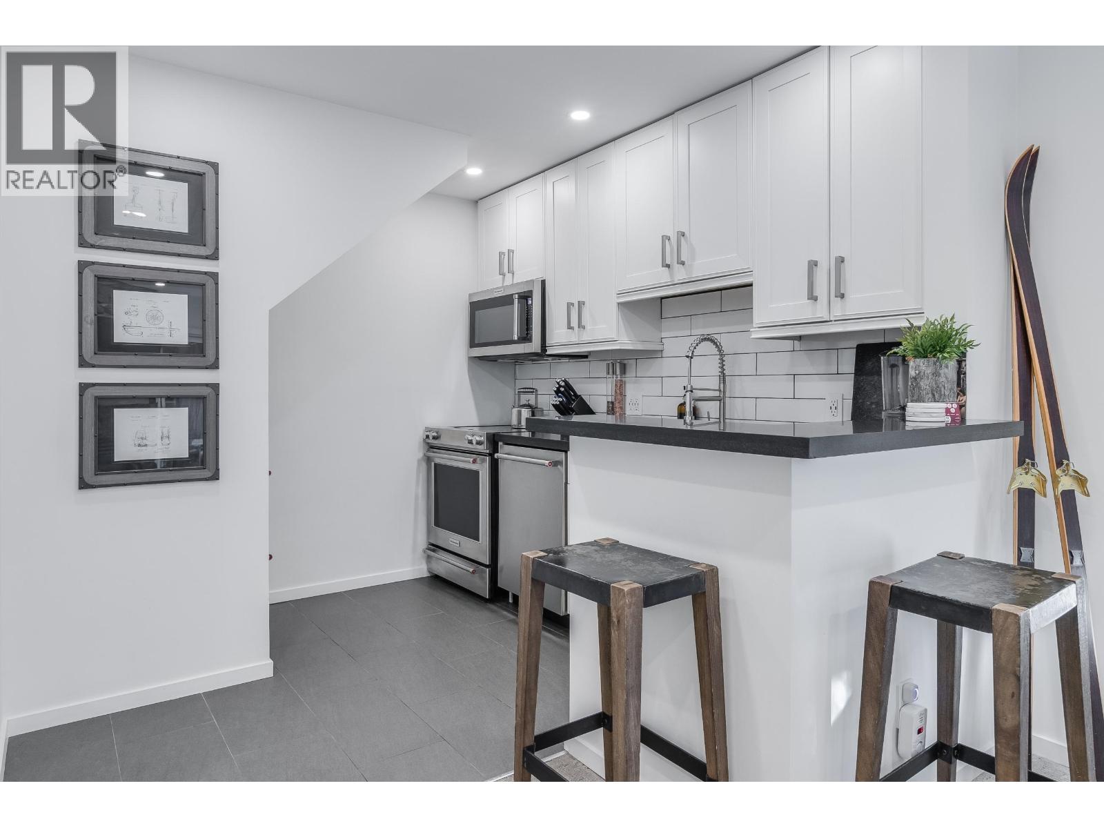 63 4388 NORTHLANDS BOULEVARD, Whistler