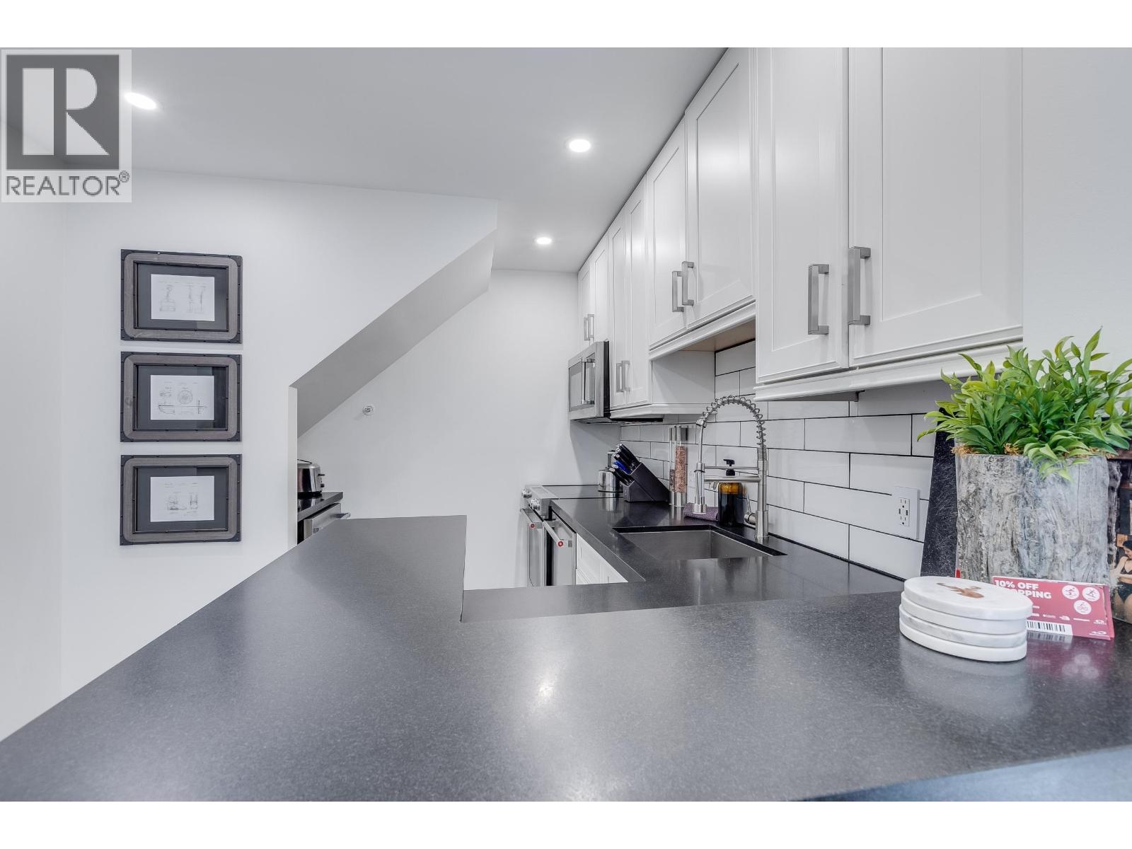 63 4388 NORTHLANDS BOULEVARD, Whistler