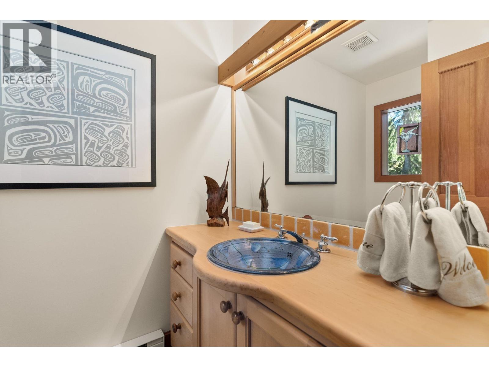9551 EMERALD DRIVE, Whistler