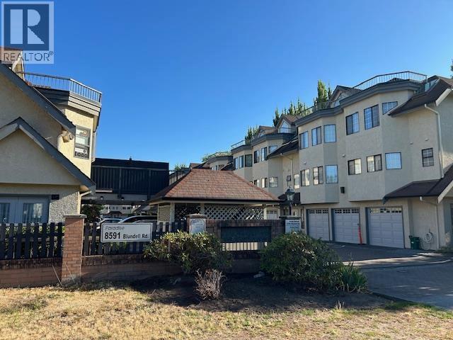 Photo 1 of 5 8591 Blundell Road, Richmond BC