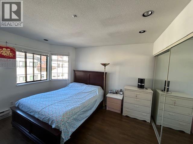 Photo 11 of 5 8591 Blundell Road, Richmond BC