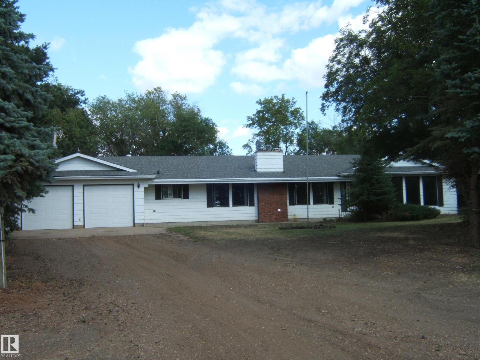 Photo 6 of 144027 Twp Rd 570, Rural Two Hills County AB
