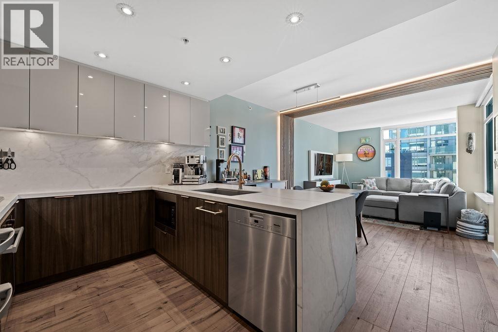 Photo 17 of 1503 110 Switchmen Street, Vancouver BC