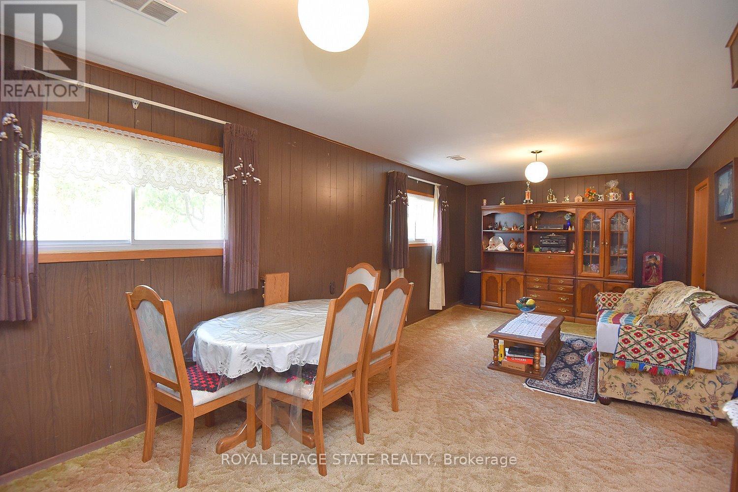 Photo 28 of 122 Mount Albion Road, Hamilton ON