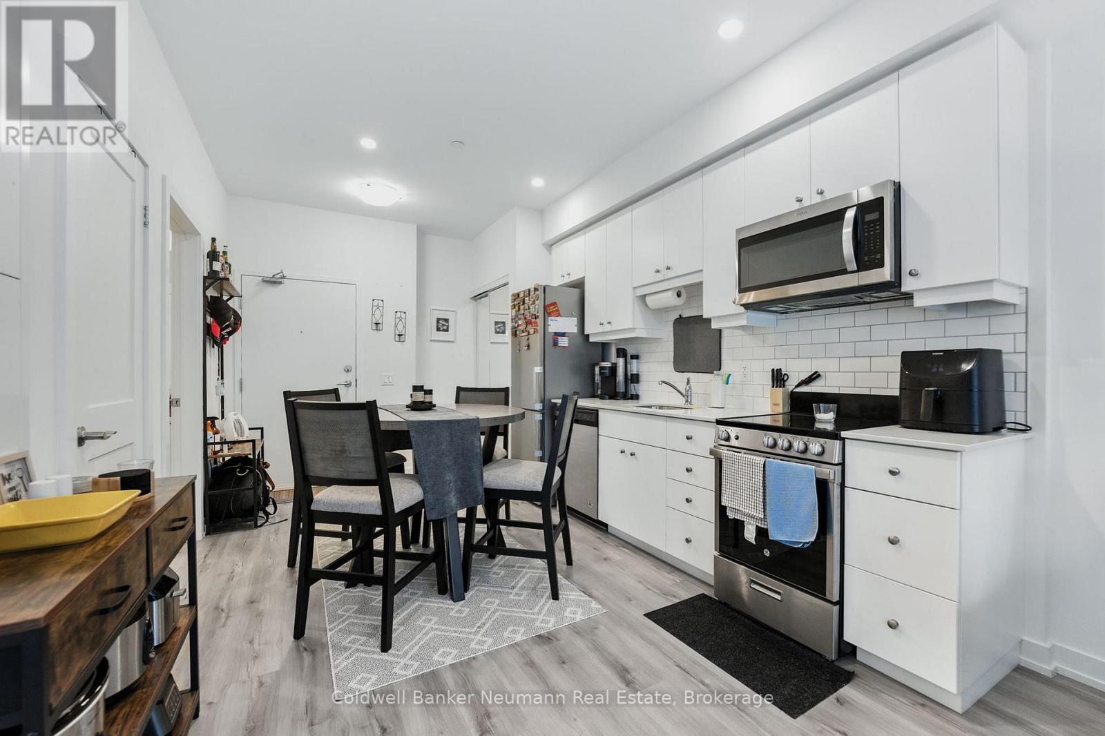 Photo 15 of 210 247 Northfield Drive E, Waterloo ON