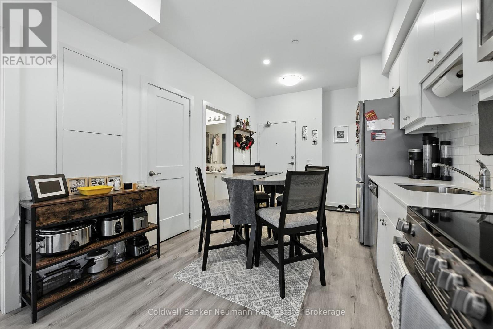 Photo 16 of 210 247 Northfield Drive E, Waterloo ON