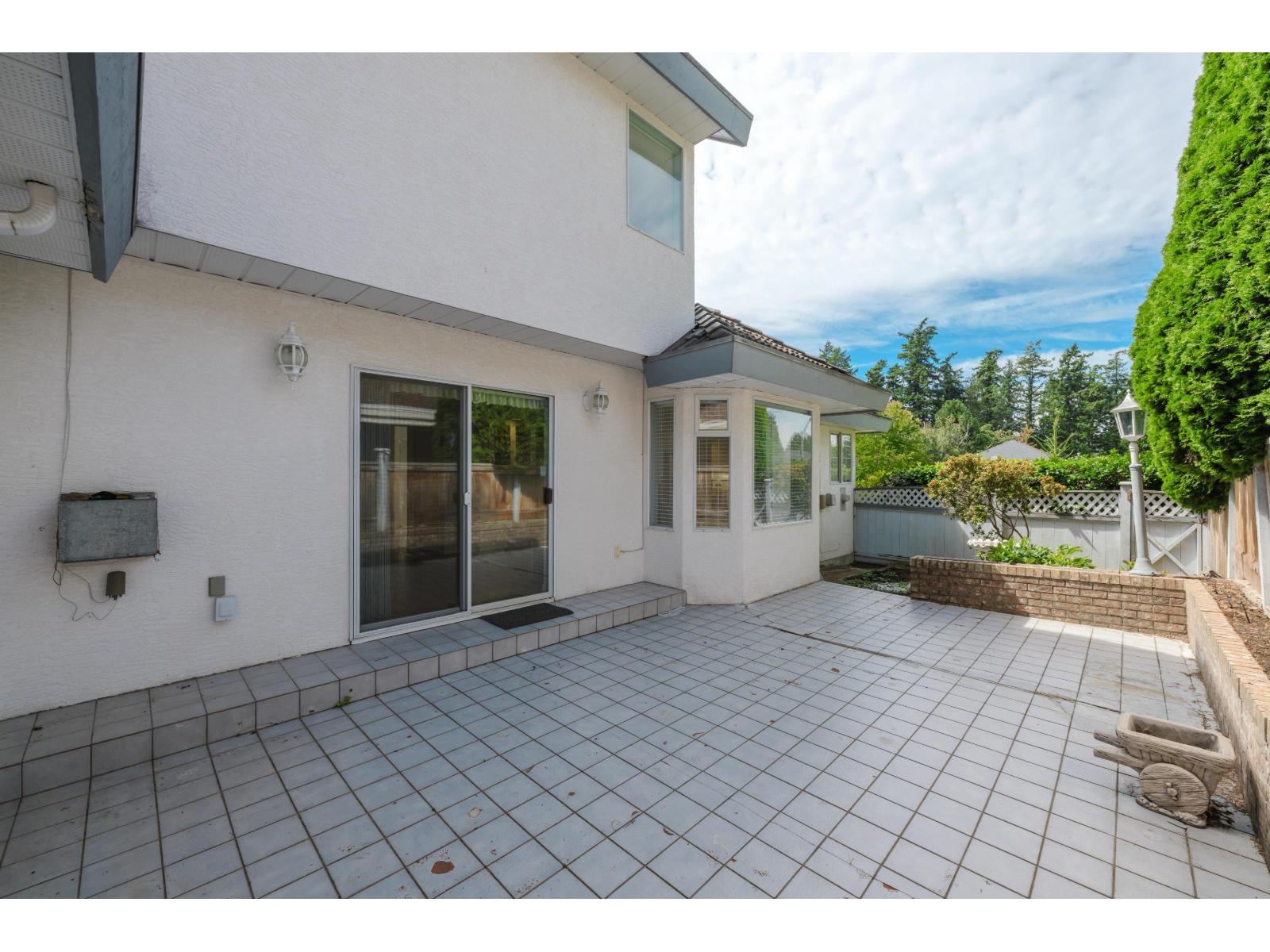 Photo 36 of 1829 Ocean Surf Place, Surrey BC