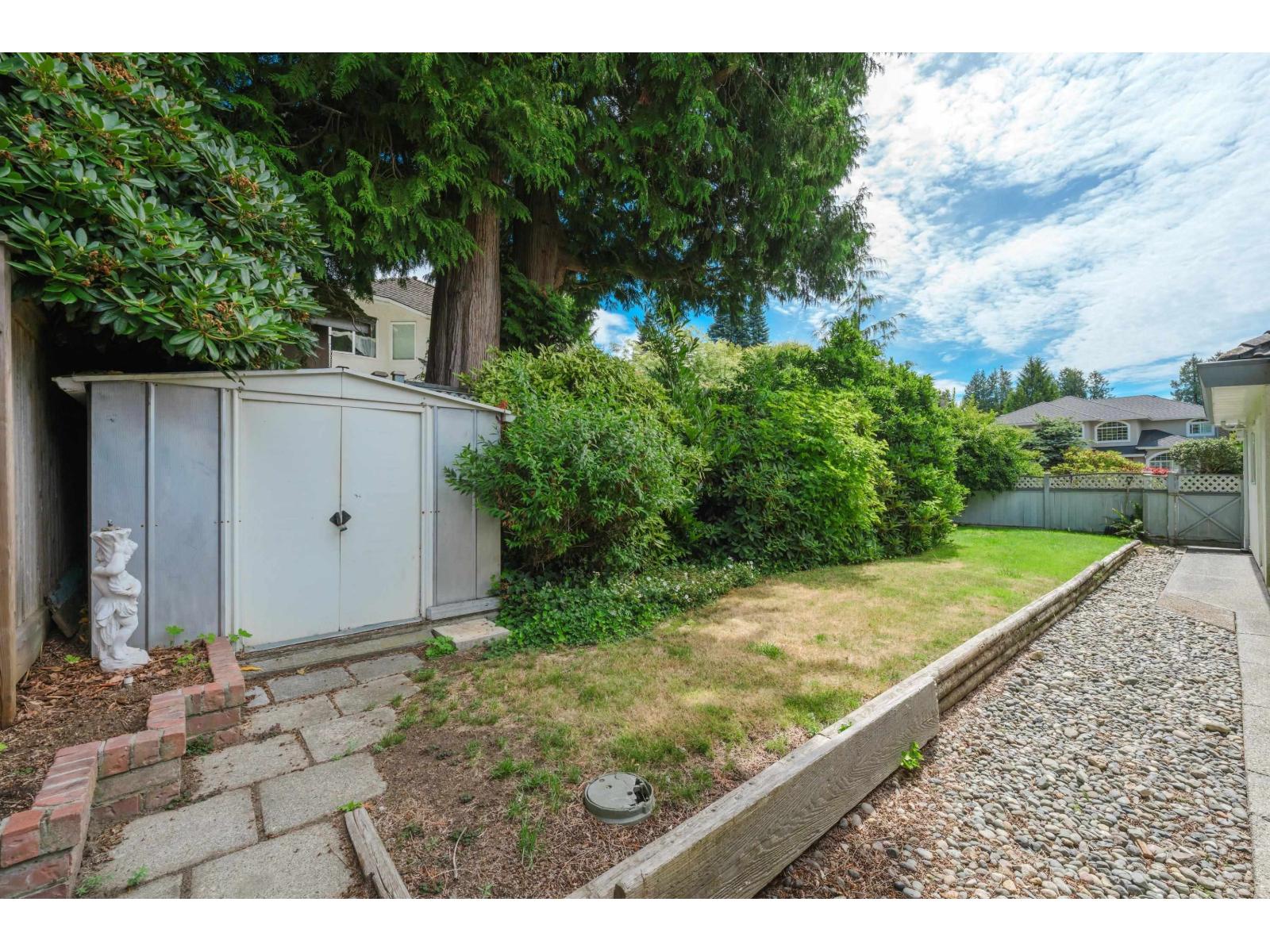 Photo 39 of 1829 Ocean Surf Place, Surrey BC