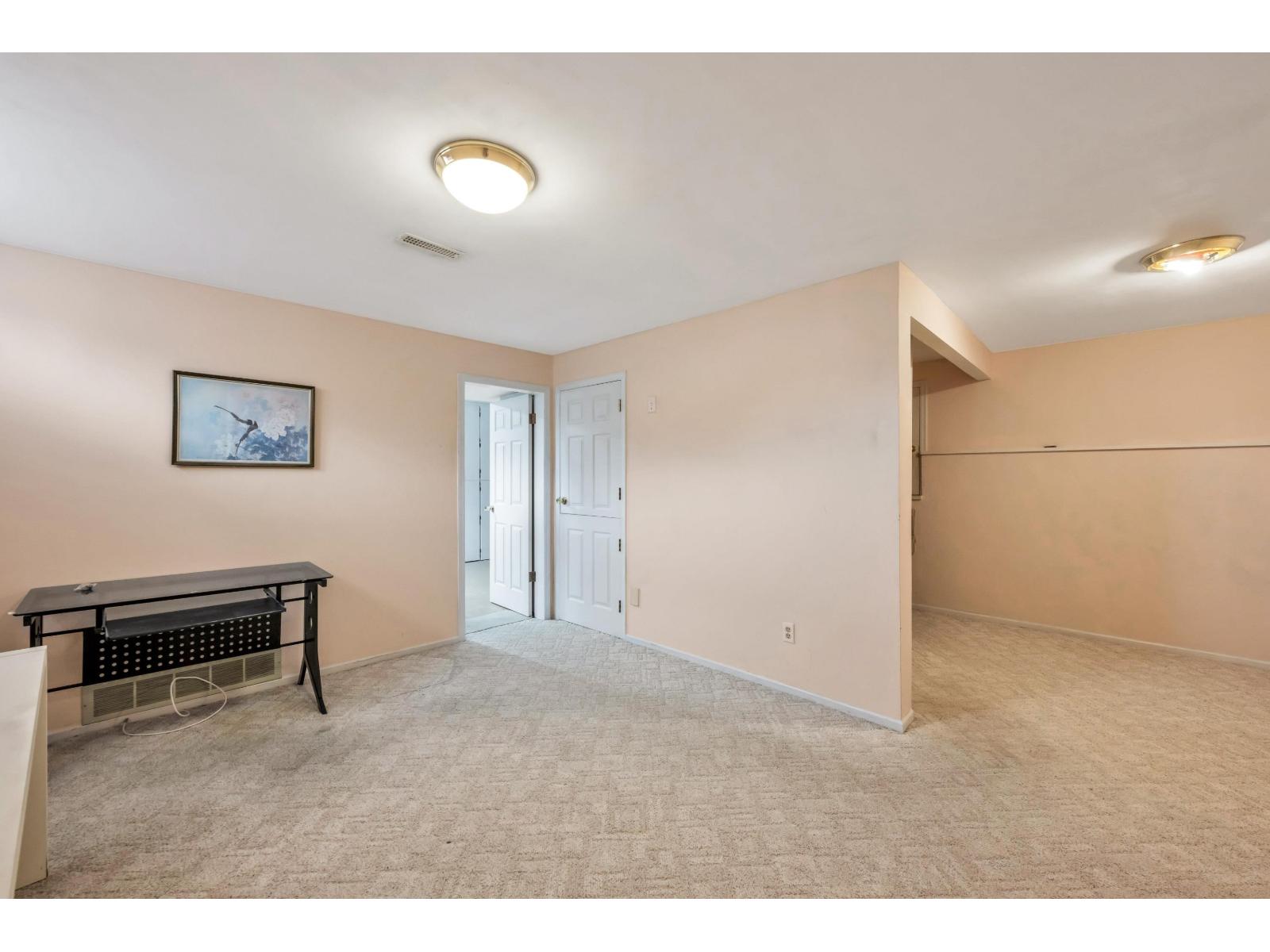 Photo 33 of 1829 Ocean Surf Place, Surrey BC