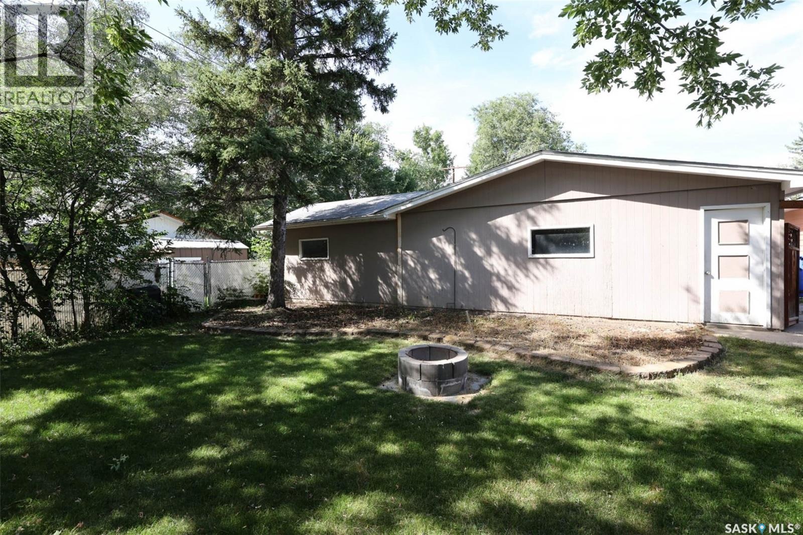 Photo 35 of 26 Newlands Street, Regina SK