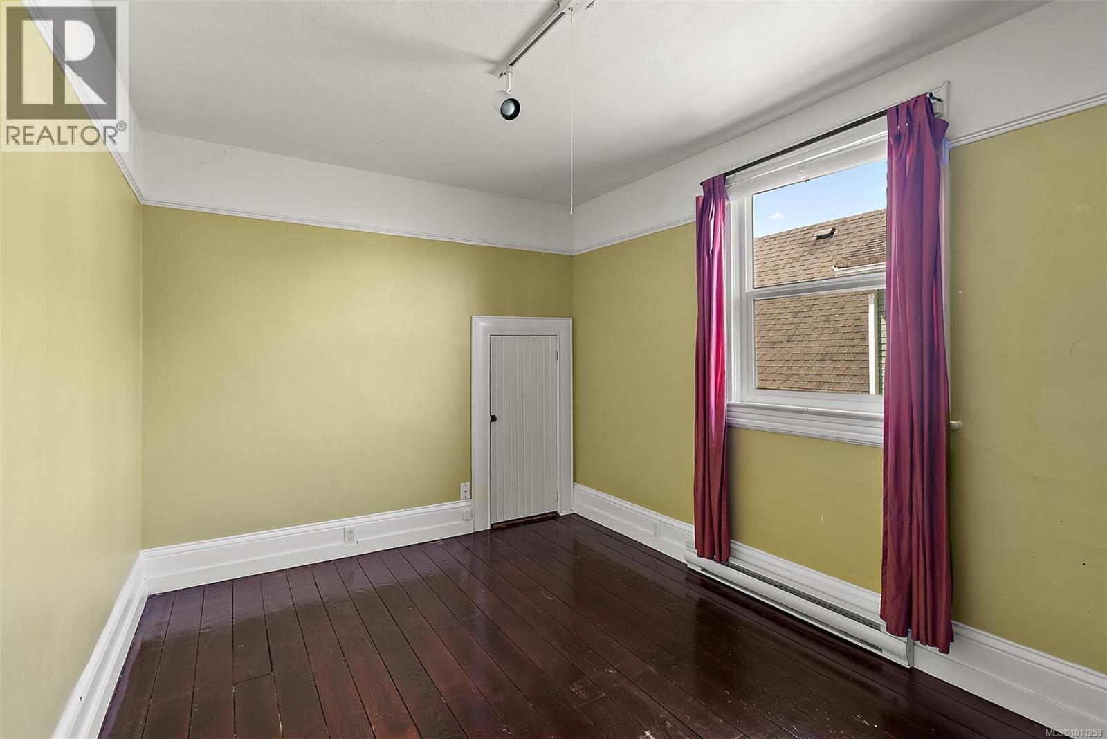 Photo 12 of 146 Simcoe St, Victoria BC